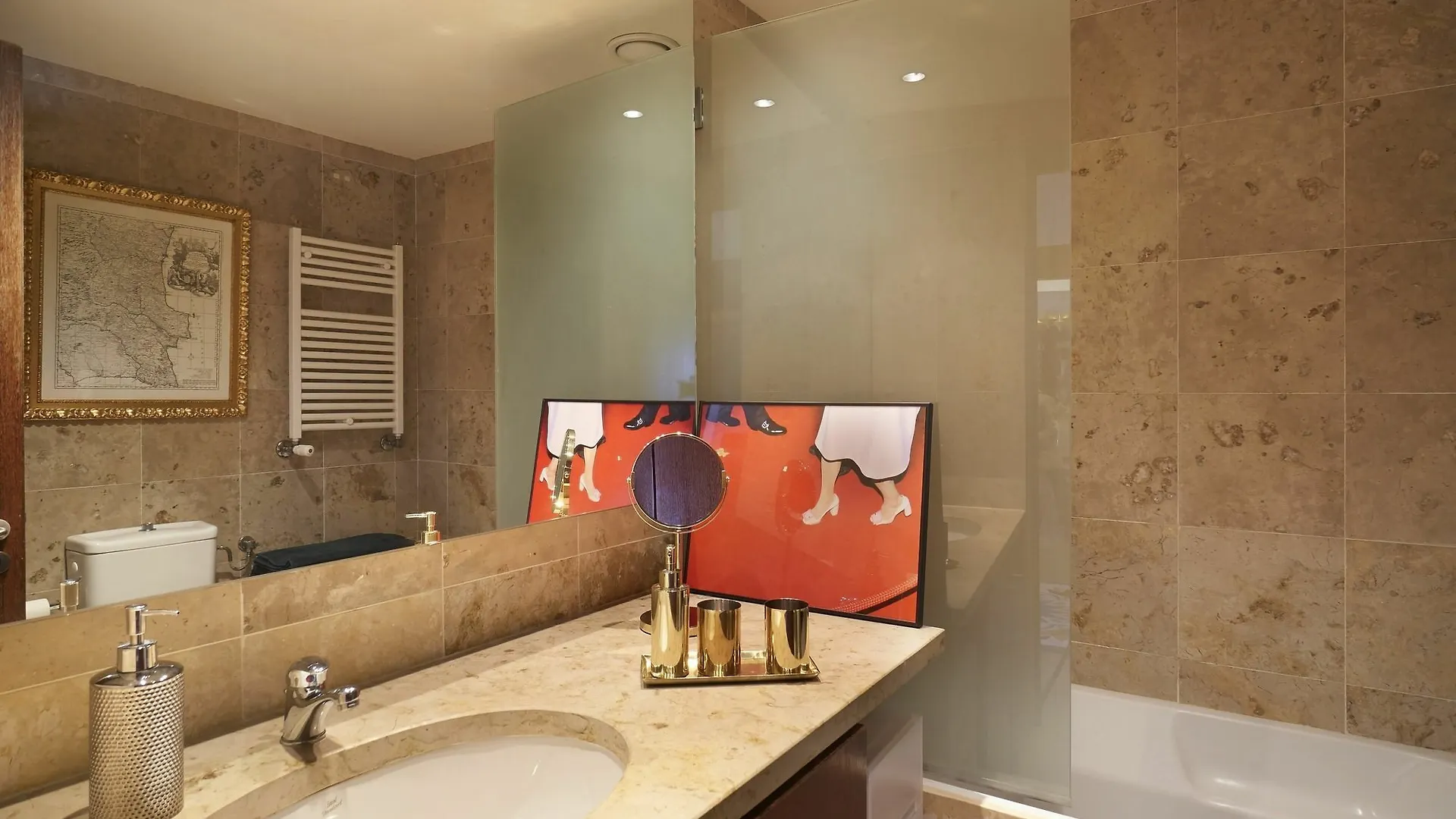 Principe Real Two Bedroom Loft Lisbon