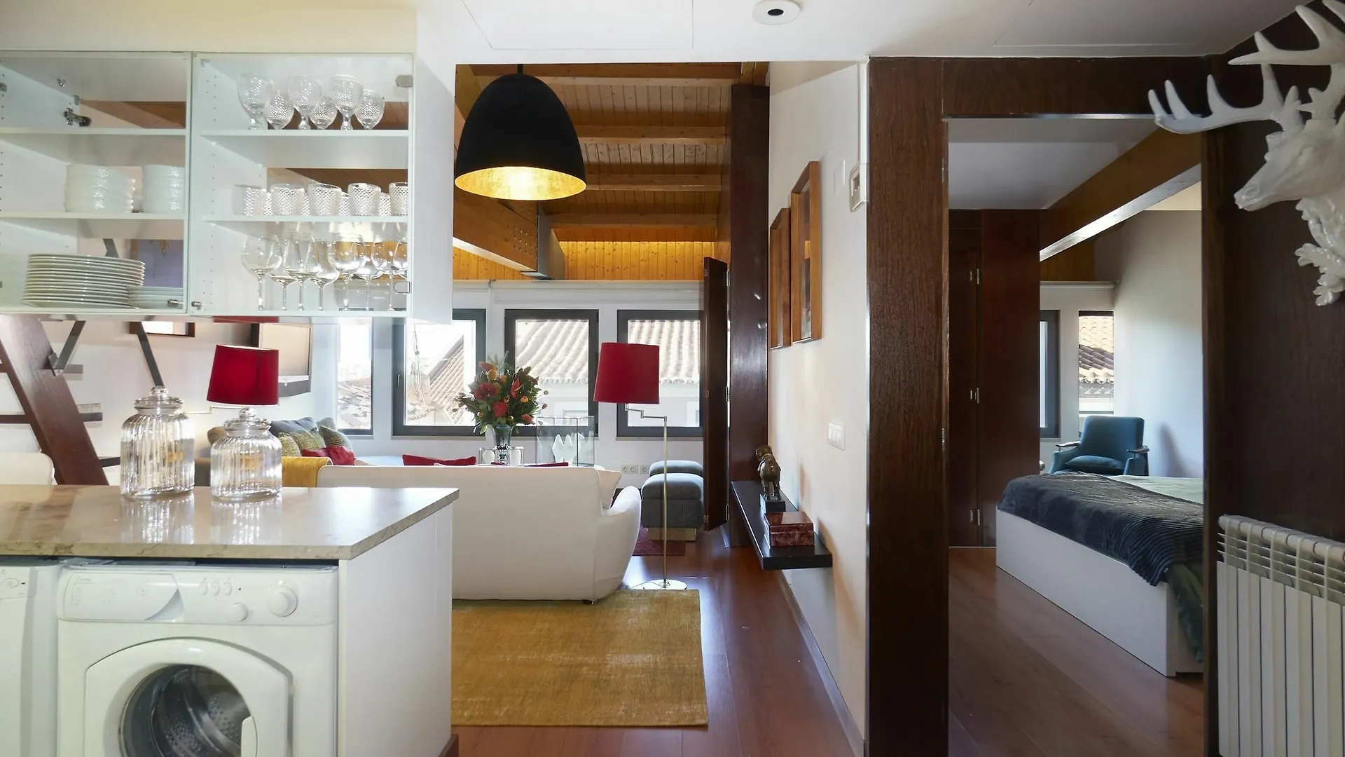 Principe Real Two Bedroom Loft Lisbon